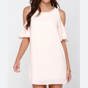 Lulu’s Kiss the Girl Peach Off-the-Shoulder Shift Dress, size medium